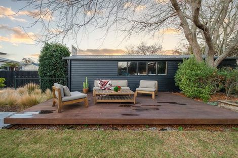 Photo of property in 86 Saint Martins Road, Saint Martins, Christchurch, 8022