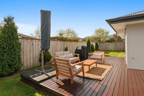 Photo of property in 47 Kendall View, Stoke, Nelson, 7011