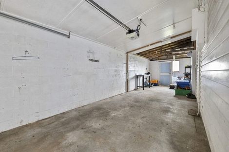 Photo of property in 5 Ngaio Place, Hawera, 4610