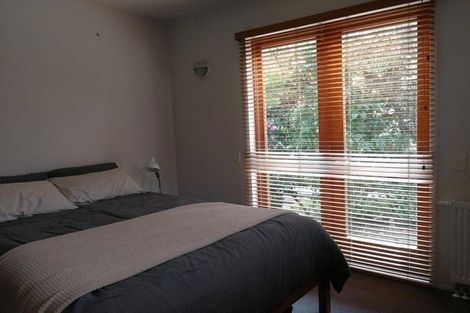 Photo of property in 25 Putnam Street, Northland, Wellington, 6012