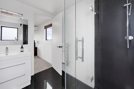 Photo of property in 6 Hawetaone Street, Bell Block, New Plymouth, 4312