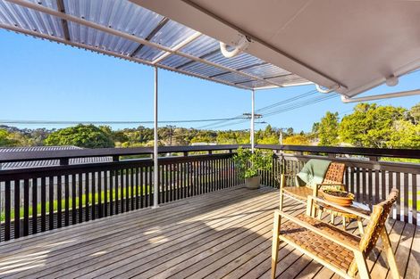 Photo of property in 1/122 Verran Road, Birkdale, Auckland, 0626