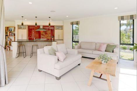 Photo of property in 24 Urutawa Drive, Kerikeri, 0230