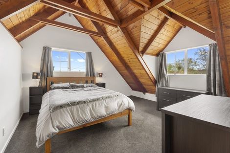 Photo of property in 178 Bridge Street, Bulls, 4818