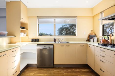 Photo of property in 14 Mercury Way, Whitby, Porirua, 5024