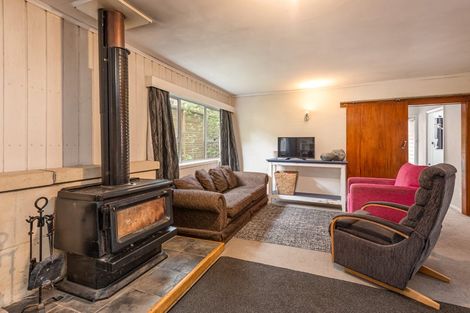 Photo of property in 22 Hawkhurst Road, Lyttelton, 8082