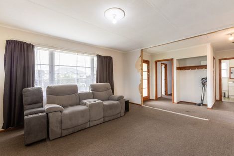 Photo of property in 18 Dublin Street, Dannevirke, 4930