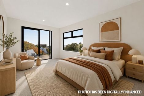 Photo of property in 17 Luxton Place, Mount Pleasant, Christchurch, 8081