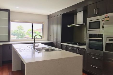 Photo of property in 18 Stottholm Road, Titirangi, Auckland, 0604