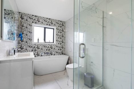 Photo of property in 7 Juvena Place, Clover Park, Auckland, 2019