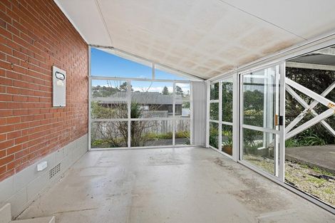 Photo of property in 17 Helvetia Drive, Browns Bay, Auckland, 0630