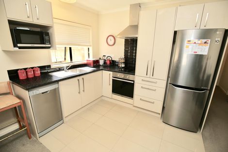 Photo of property in 23 Eastridge Terrace, Huntington, Hamilton, 3210