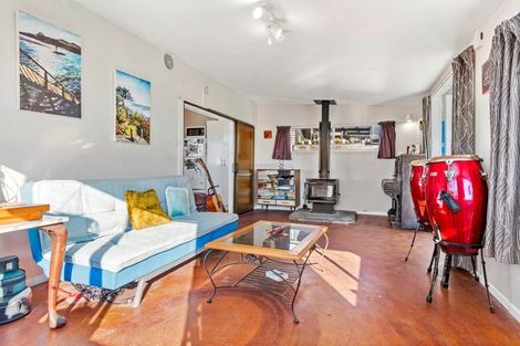 Photo of property in 3 Te Hutewai Road, Raglan, 3225