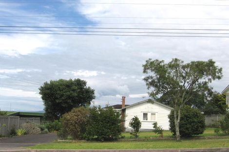Photo of property in 1/19 Toroa Street, Torbay, Auckland, 0630