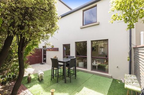 Photo of property in 8/16 Derby Street, St Albans, Christchurch, 8014