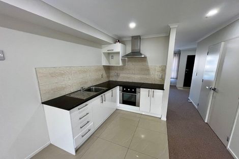 Photo of property in 5/5 Wallson Crescent, Wiri, Auckland, 2104