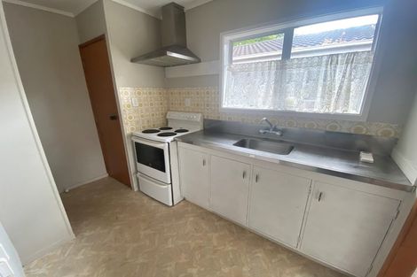 Photo of property in 2/51 Landscape Road, Papatoetoe, Auckland, 2025