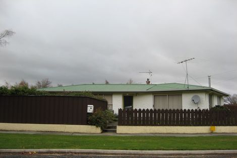 Photo of property in 1 Johnson Street, Milton, 9220