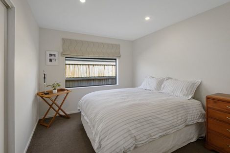 Photo of property in 14 Huntingdon Drive, Rangiora, 7400