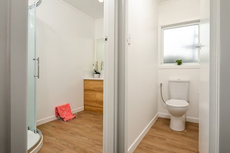 Photo of property in 5a Hillcrest Road, Hillcrest, Hamilton, 3216