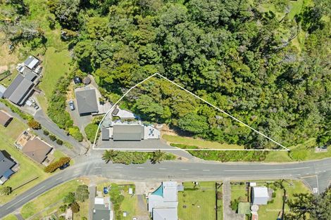Photo of property in 143 Oakura Road, Oakura, Hikurangi, 0184