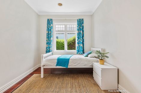 Photo of property in 22 Pembroke Road, Northland, Wellington, 6012