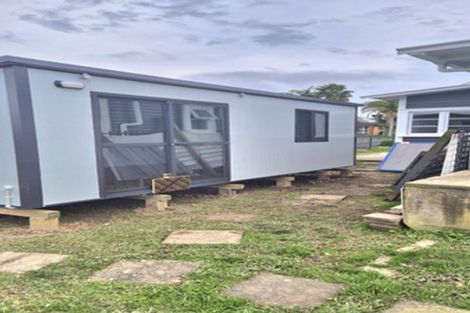 Photo of property in 40 Evans Road, Weymouth, Auckland, 2103