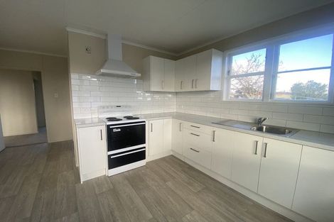 Photo of property in 15 Freyberg Terrace, Waipukurau, 4200