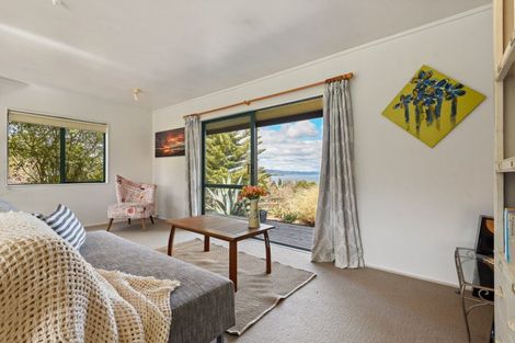 Photo of property in 65h Fryer Road, Hamurana, Rotorua, 3097