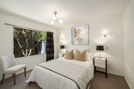 Photo of property in 1/15 Inglewood Place, Avonhead, Christchurch, 8042