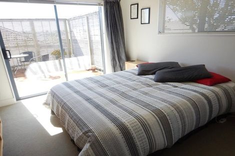 Photo of property in 6 Mcwhirters Farm Lane, Massey, Auckland, 0614