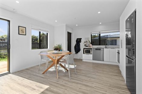 Photo of property in 1/59 Oakfield Crescent, Pukete, Hamilton, 3200