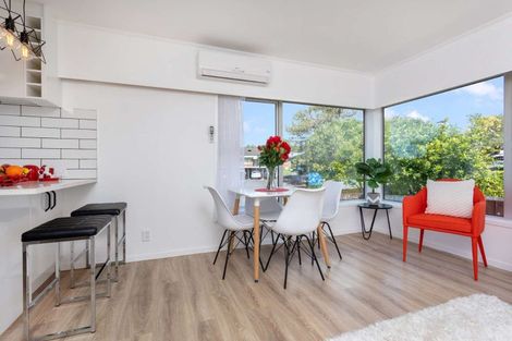 Photo of property in 1/30 Copley Street, New Lynn, Auckland, 0600