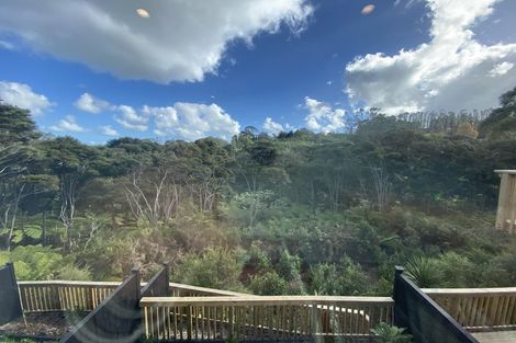 Photo of property in 35 Kaimai Avenue, Massey, Auckland, 0614
