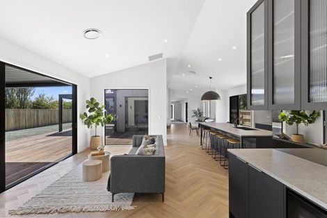 Photo of property in 36 Orchard Road, Greytown, 5712