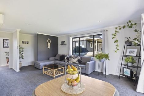 Photo of property in 62 Maire Street, Inglewood, 4330