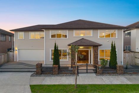 Photo of property in 5 Creggan Crescent, Flat Bush, Auckland, 2019