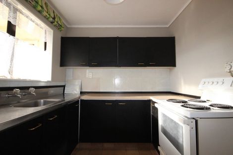 Photo of property in 16 Keeling Street, West End, Palmerston North, 4412