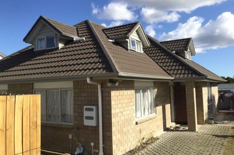Photo of property in 104a Flanshaw Road, Te Atatu South, Auckland, 0610
