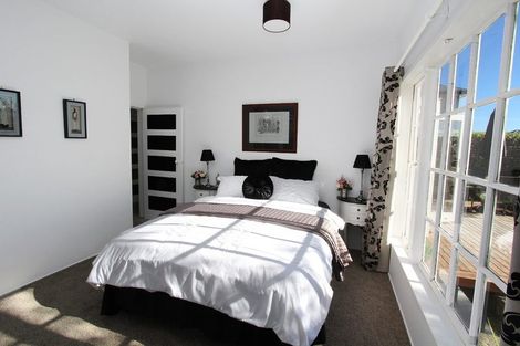 Photo of property in 11 George Street, Riccarton, Christchurch, 8041