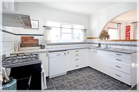 Photo of property in 3 George Street, Levin, 5510