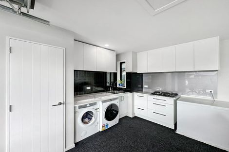 Photo of property in 16 Saddlers Lane, Yaldhurst, Christchurch, 8042
