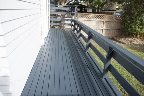 Photo of property in 1/6 Lingfield Street, Glenfield, Auckland, 0629