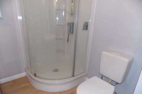 Photo of property in Endeavour Apartments, 23/125u Thorndon Quay, Pipitea, Wellington, 6011