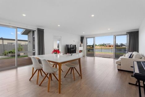 Photo of property in 67 The Esplanade, Pegasus, 7612