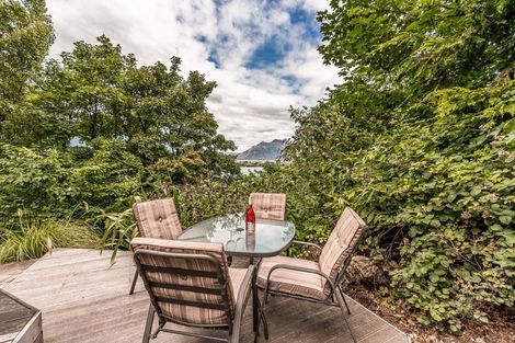 Photo of property in 12a Maxwell Place, Queenstown, 9300