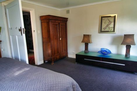 Photo of property in 60 Pembroke Road, Northland, Wellington, 6012