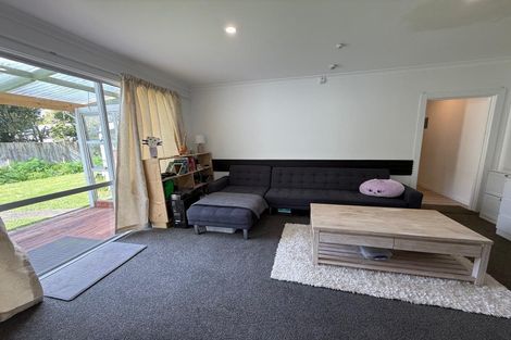 Photo of property in 2/288 College Street, West End, Palmerston North, 4410