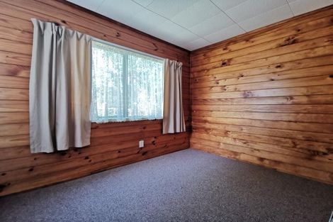 Photo of property in 35a Broderick Road, Johnsonville, Wellington, 6037