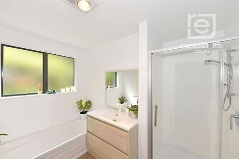 Photo of property in 16 Zephyr Terrace, Governors Bay, 8971